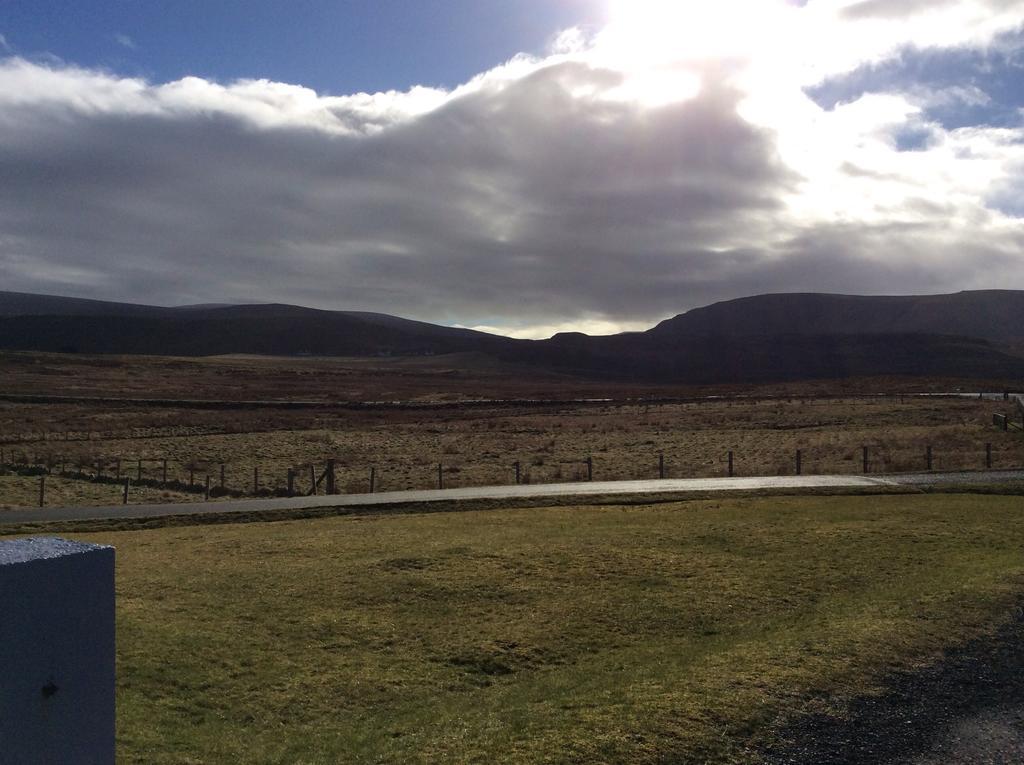 Buaile Nan Carn Villa Kilmuir  Exterior photo